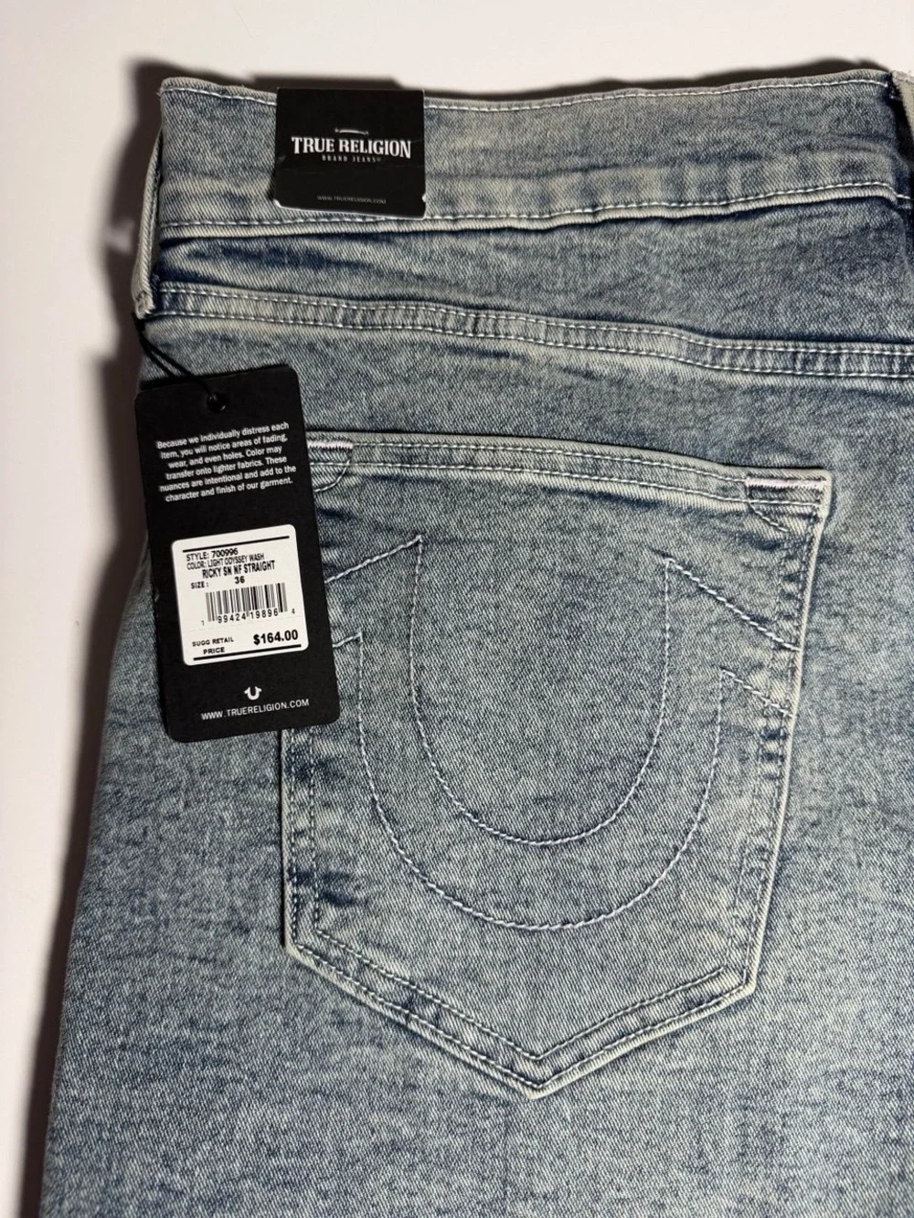 $164 True Religion Relaxed Straight Jeans in Light Blue ~ W36xL34 ~ NEW